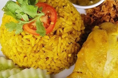 ข้าวหมกไก่ อาหารจานเดียว