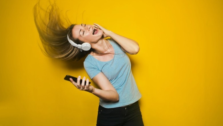 อันตรายจากการฟังเพลงดังเกินไป