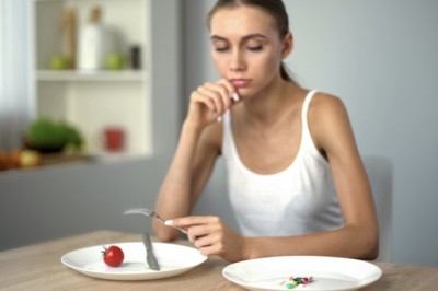 อดอาหารเย็นเพราะกลัวอ้วน ตื่นมาหิวมาก ทำไงดี