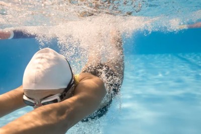 เผาผลาญพลังงานด้วยการว่ายน้ำกันเถอะ