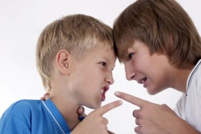 เมื่อพี่น้องทะเลาะกัน