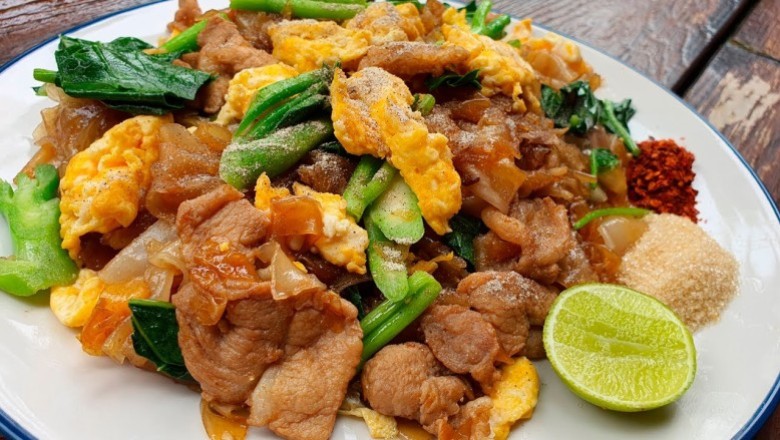 ผัดซีอิ้วหมู อาหารจานเดียว