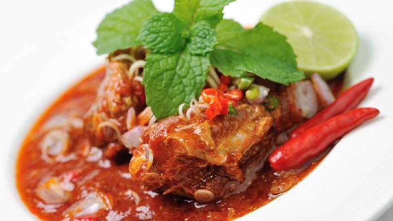 ยำปลากระป๋อง อาหารจานเดียว