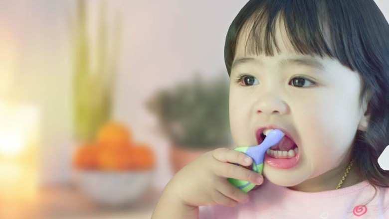 เริ่มต้นดูแลสุขภาพฟันเจ้าตัวน้อย