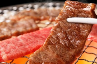 ย่างเนื้อไม่ให้ติดตะแกรง