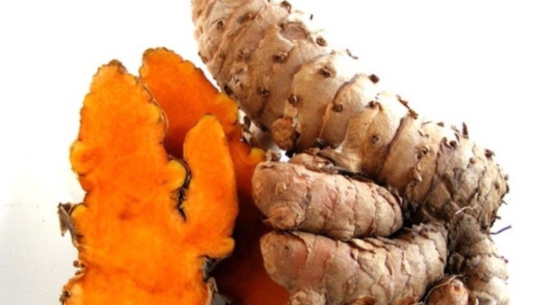 เคอร์คูมินฆ่าเซลล์มะเร็ง