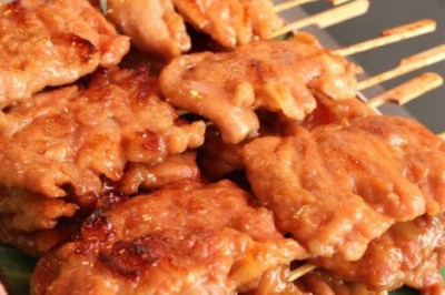 หมูปิ้งนมสด อาหารจานเดียว