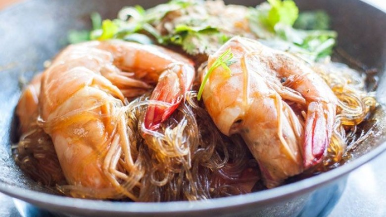 กุ้งอบวุ้นเส้น อาหารจานเดียว