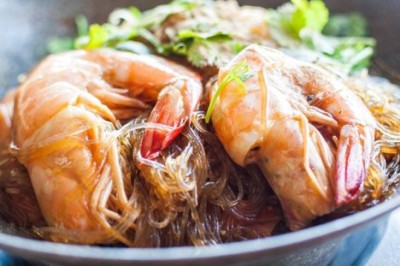 กุ้งอบวุ้นเส้น อาหารจานเดียว
