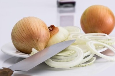 เคล็ดลับขจัดคราบสนิมบนมีด