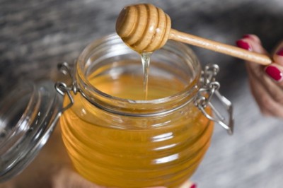 3 ข้อต้องระวังเวลากินน้ำผึ้ง