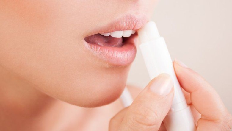 ลิปมัน ของใกล้ตัวคุณสาวๆ กับคุณประโยชน์ที่ไม่เคยรู้