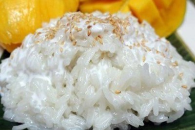 เปลี่ยนข้าวเหนียวมูนเป็นของว่าง