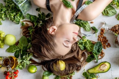 ผมสวยหน้าใสด้วยอาหาร