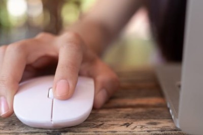 บริหารนิ้วเมื่อต้องคลิกเม้าส์เป็นประจำ