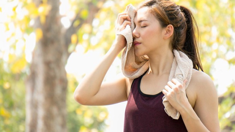 เหงื่อบำบัด