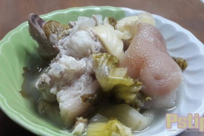 ต้มขาหมูกับผักกาดดอง อาหารภาคใต้