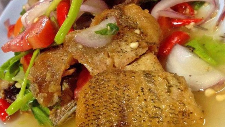 ยำปลาสลิด อาหารจานเดียว