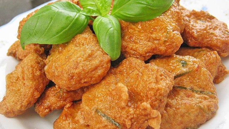 ทอดมันหมูเด้งๆ อาหารจานเดียว