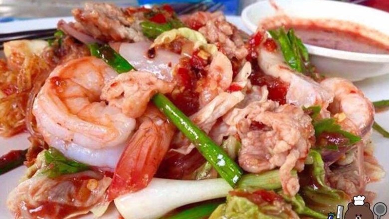 ผัดสุกี้ยากี้ทะเลแห้ง อาหารจานเดียว