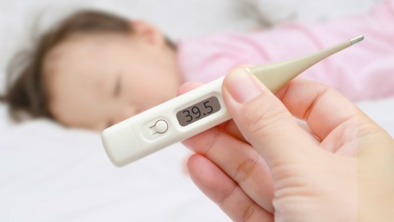 วิธีรับมือเมื่อลูกน้อยเป็นไข้