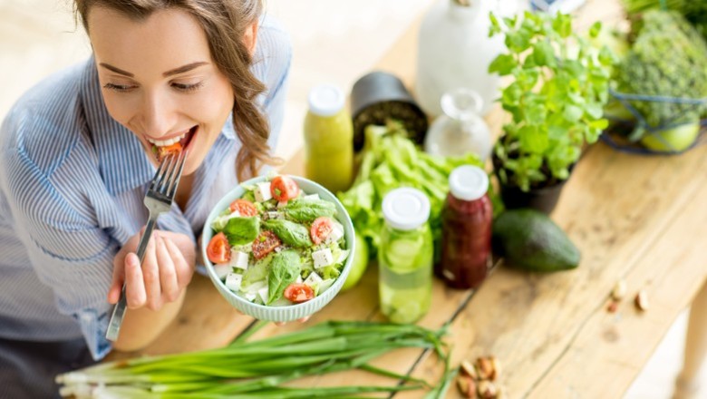 กินสลัด 6 สีอร่อยดี ไม่มีอ้วน