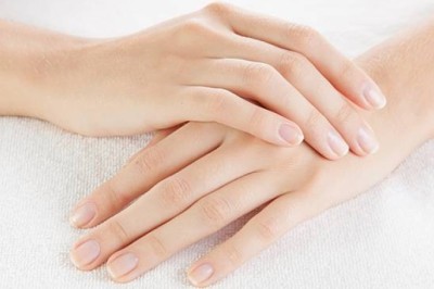 เคล็ดลับดูแลเล็บ