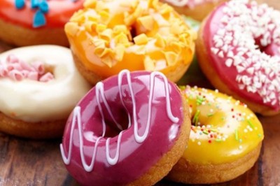 ขนมโดนัท ขนมนานาชาติ