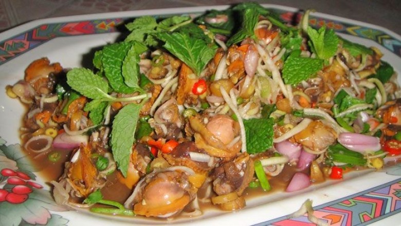 ยำหอยแครง อาหารจานเดียว