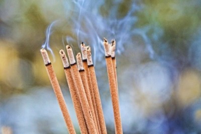 ควันธูปอันตรายที่มองไม่เห็น