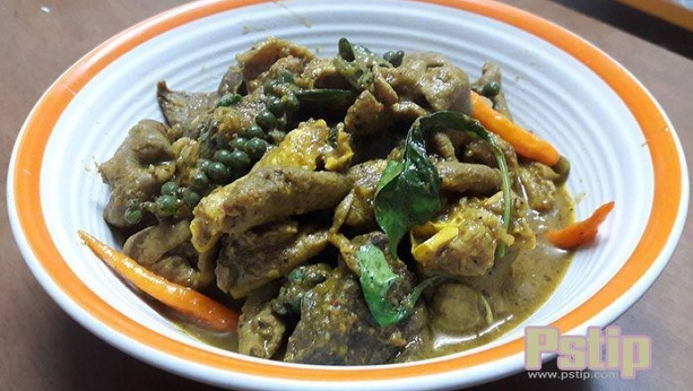 แกงเผ็ดไส้หมู อาหารภาคใต้