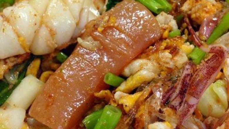 สุกี้ทะเลผัดแห้งรสเด็ด อาหารจานเดียว