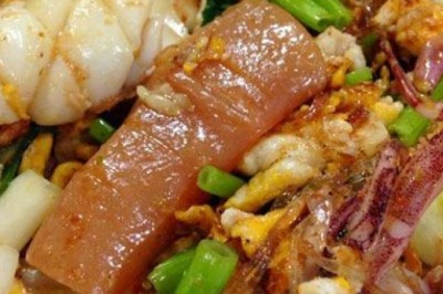 สุกี้ทะเลผัดแห้งรสเด็ด อาหารจานเดียว