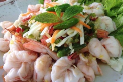 ยำกุ้งสด อาหารจานเดียว