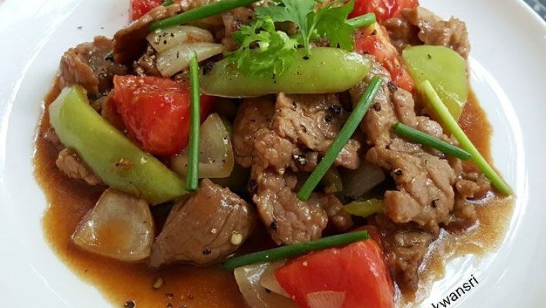 ผัดพริกเนื้อหรือเนื้อผัดพริก อาหารจานเดียว