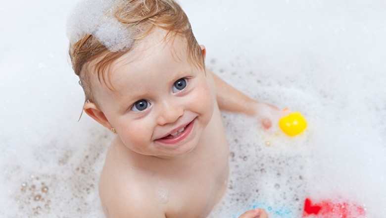 เทคนิคอาบน้ำให้ลูกช่วงหน้าหนาว