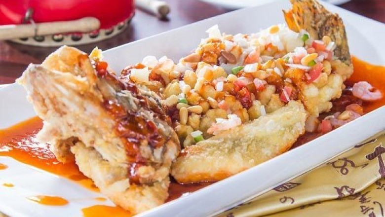 ปลาช่อนราดพริก อาหารจานเดียว