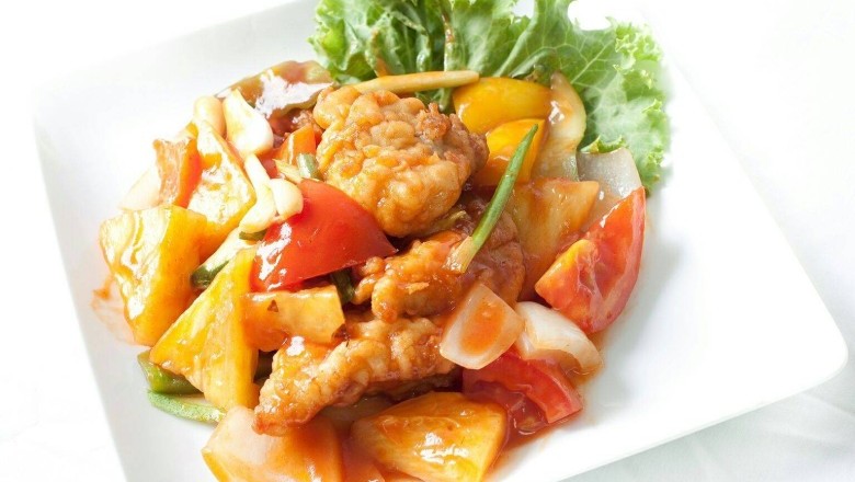 ผัดเปรี้ยวหวานปลาทอด อาหารจานเดียว