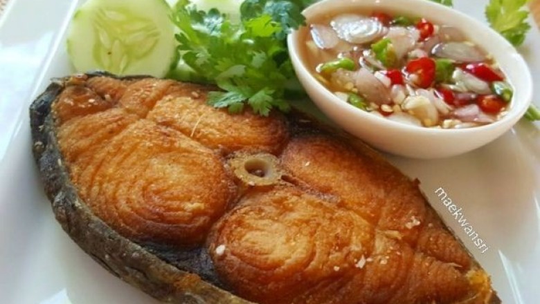 ปลาอินทรีทอด อาหารจานเดียว