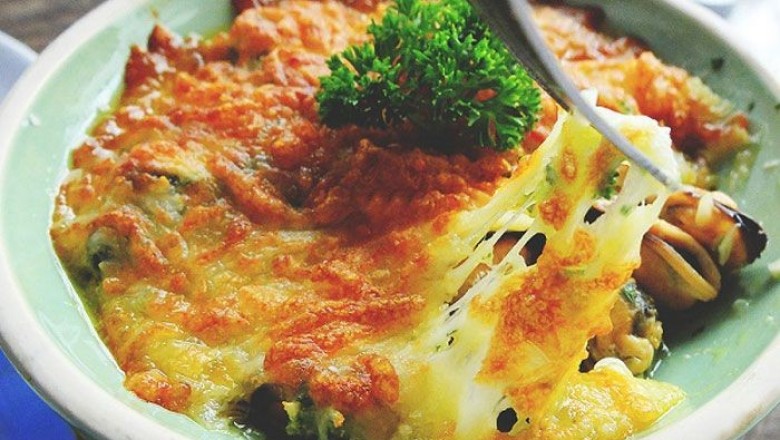 หอยแมลงภู่อบชีส อาหารจานเดียว