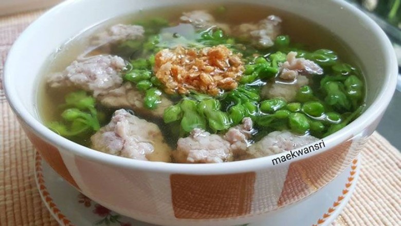 แกงจืดดอกขจรไก่สับ อาหารจานเดียว