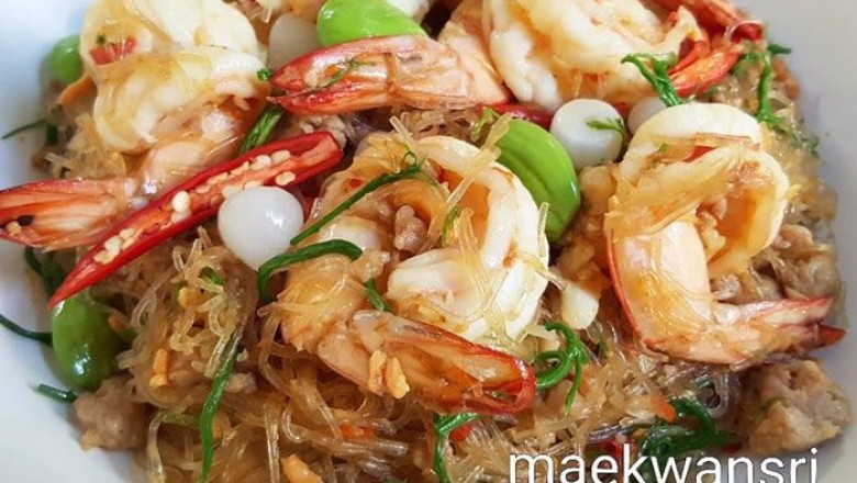 ผัดสามเหม็นกุ้งสด อาหารจานเดียว