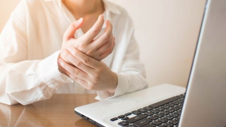 มาทำความรู้จักโรคนิ้วล็อกกันเถอะ