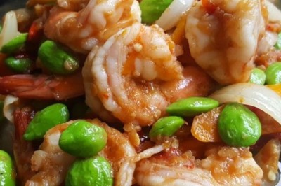 ผัดสะตอใส่กะปิกับกุ้ง อาหารจานเดียว