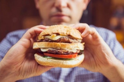 5 เหตุผลที่เราต้องเลิกกินอาหารขยะ